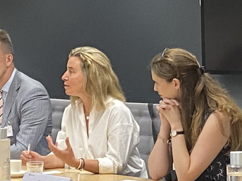 From left to right:  Dr Jacob Funk Kirkegaard, Senior Fellow at Bruegel and the Peterson Institute for International Economics (PIIE); Rector Federica Mogherini, Rector of the College of Europe; Armida Van Rij, Senior Research Fellow at Chatham House.